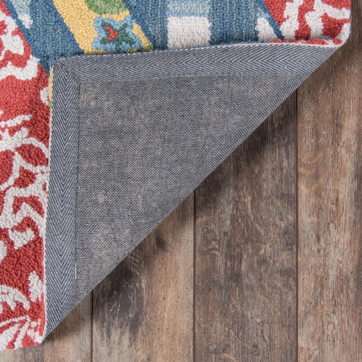 Think of England Multicolor Indoor Hand-Hooked Wool Area Rug